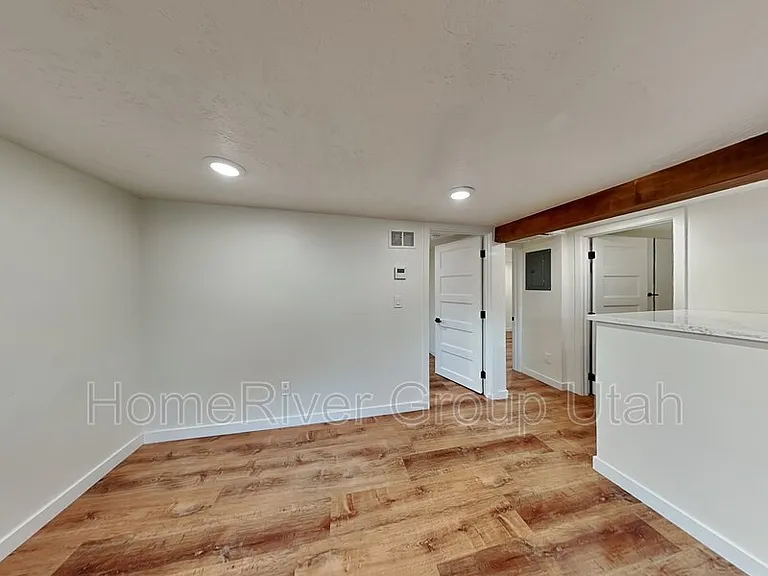 563 S Denver St #4 — Photo 5