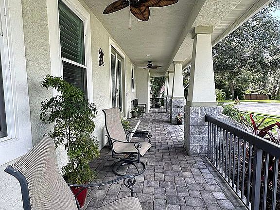 3rd image of 8824 Stillwaters Landing Dr