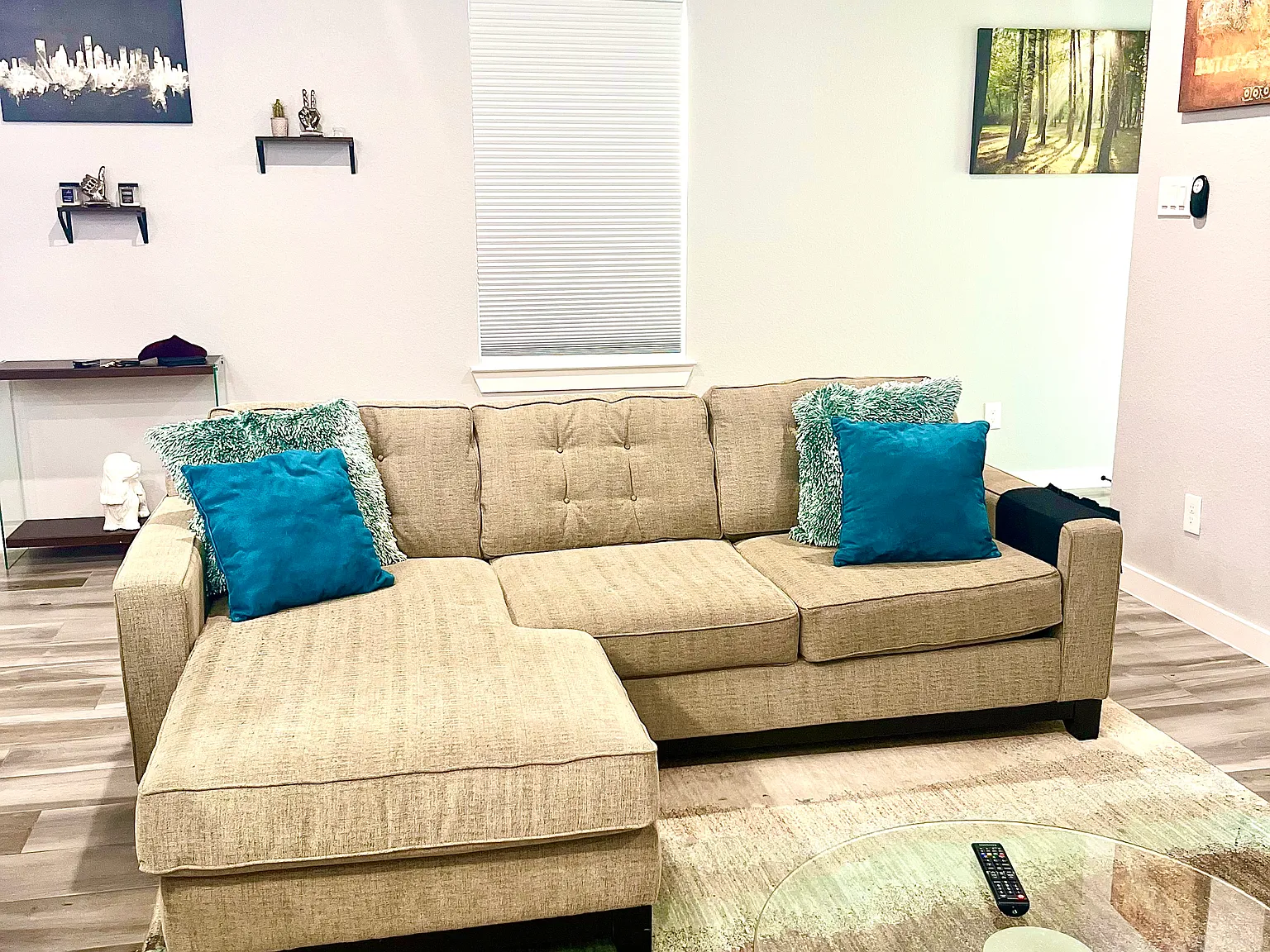 3 bed, $5,000 — Photo 3