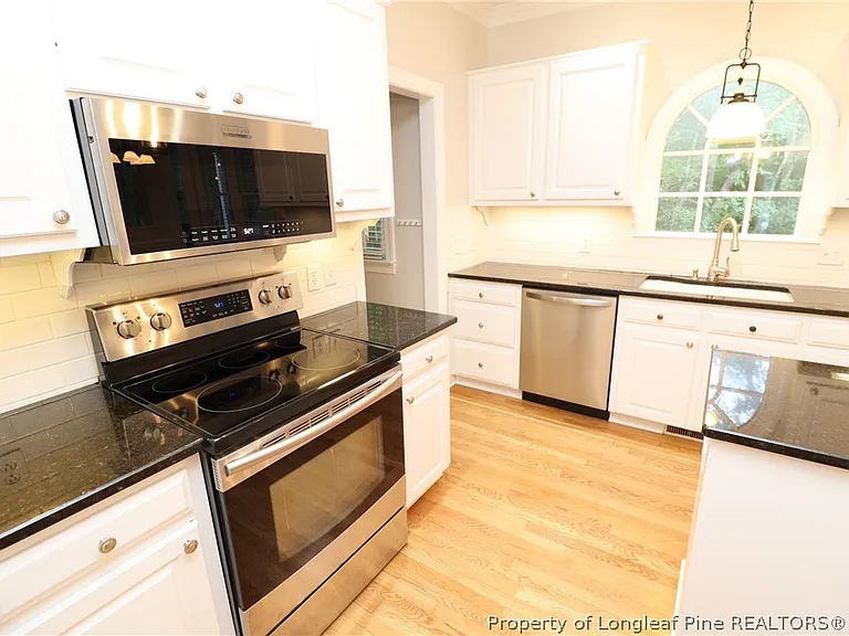 107 Hardaway Ct — Photo 15