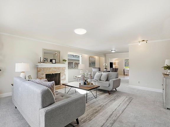 5th image of 6 Autumn Leaf Place