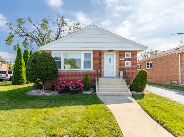 627 Sangamon St, Chicago Heights, IL 60411