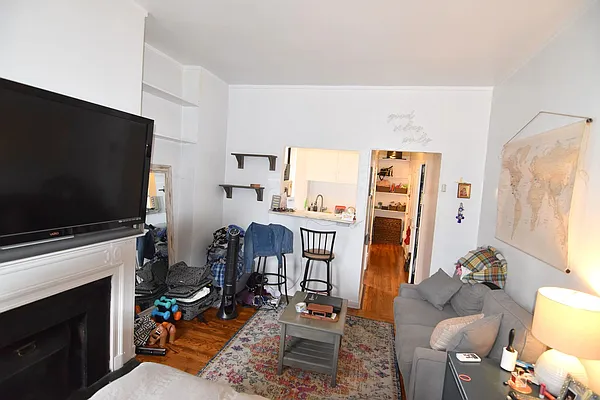 Rented by Manhattan Spaces | media 21