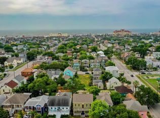 1817 Avenue K, Galveston, TX 77550