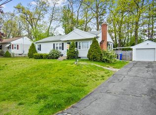 52 Irene St, Springfield, MA 01108