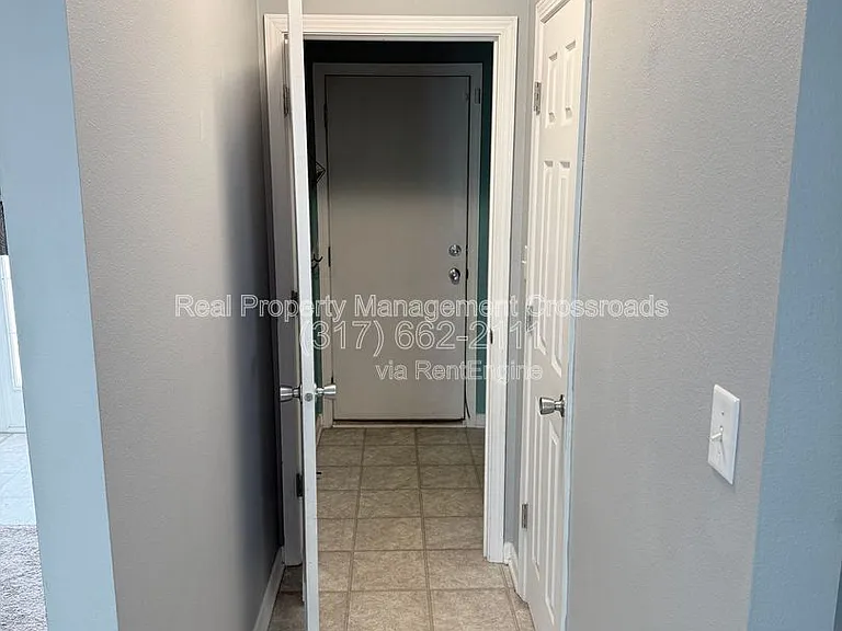 1455 Bearsden Dr — Photo 10