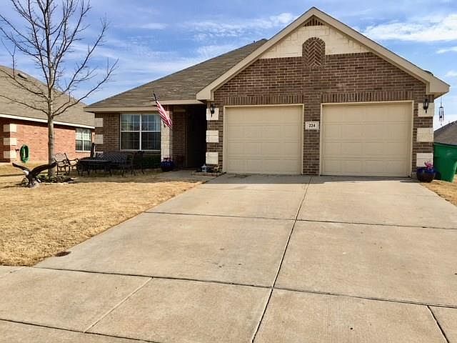 1st image of 224 Silver Spur Dr