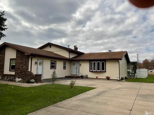 5525 Newport South Rd, Newport, MI 48166