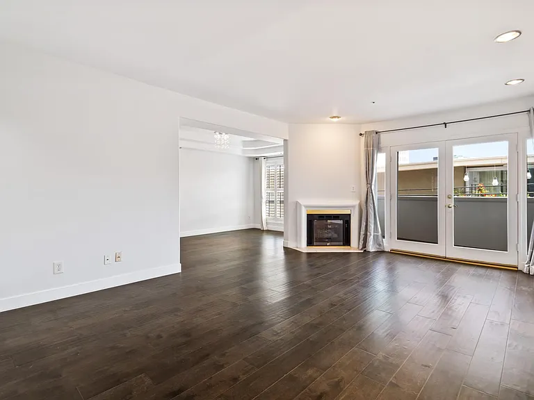 11690 Montana Ave #208 — Photo 11