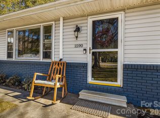 1590 Bruce Rd, Mars Hill, NC 28754