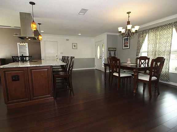 5th image of 1528 W Crossbeam Cir