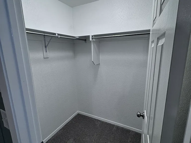 603 Woodcreek Loop — Photo 17