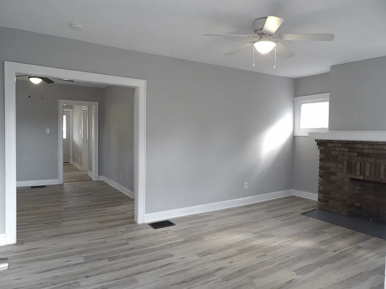 1734 Bruck St #1732 — Photo 9