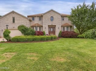 128 Viewpoint Rd, Cogan Station, PA 17728