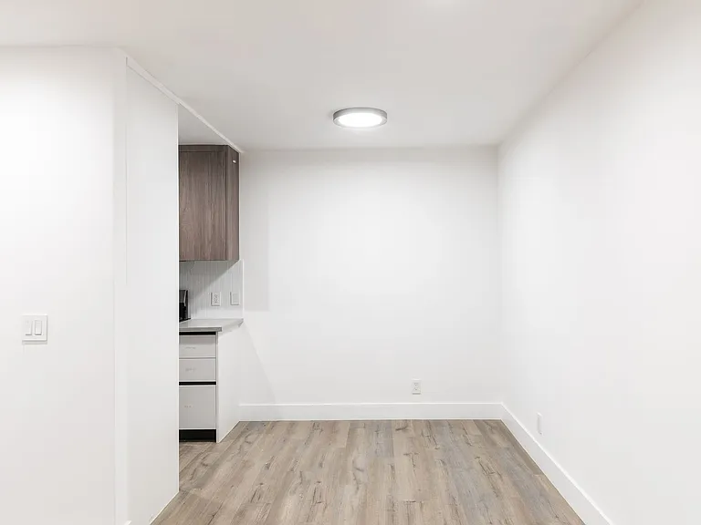 3701 Hughes Ave — Photo 29
