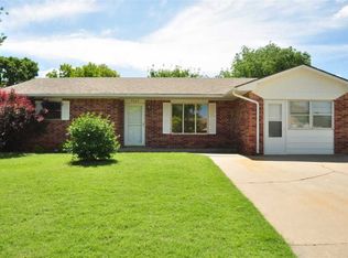 3003 Apache Dr, Woodward, OK 73801