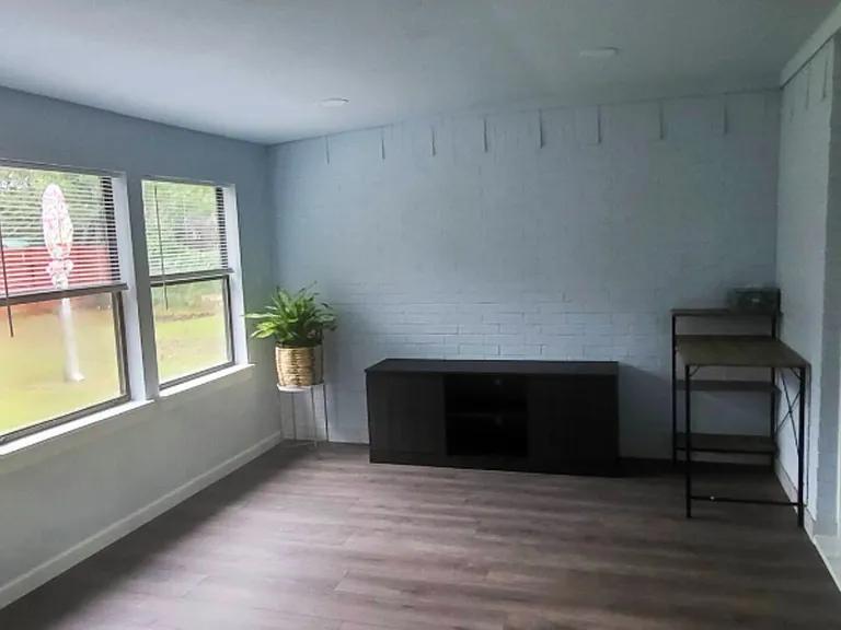 S Deerfield Cir — Photo 22