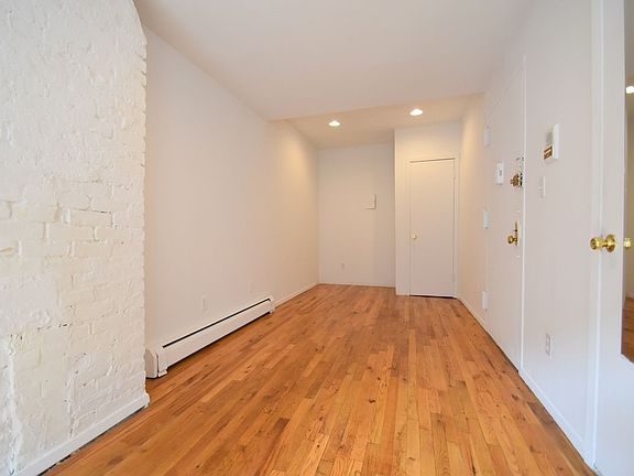 4th image of 515 E 12th St APT 7B