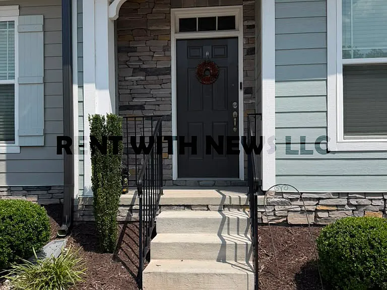 1407 Raines Meadow Dr — Photo 2