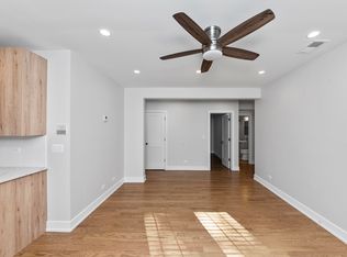 1910 W Winnemac Ave #2, Chicago, IL 60640