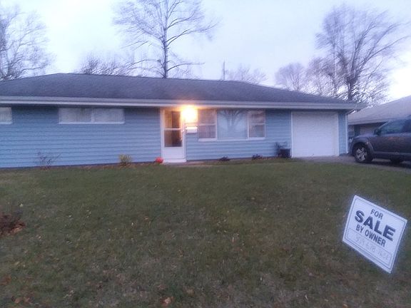 2nd image of 2115 N Wellington Dr