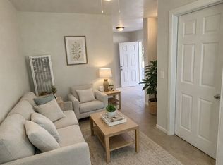 1498 E 6th St APT 7, Beaumont, CA 92223