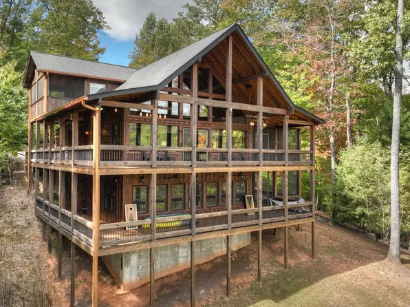 352 Shepherds Walk, Morganton, GA 30560