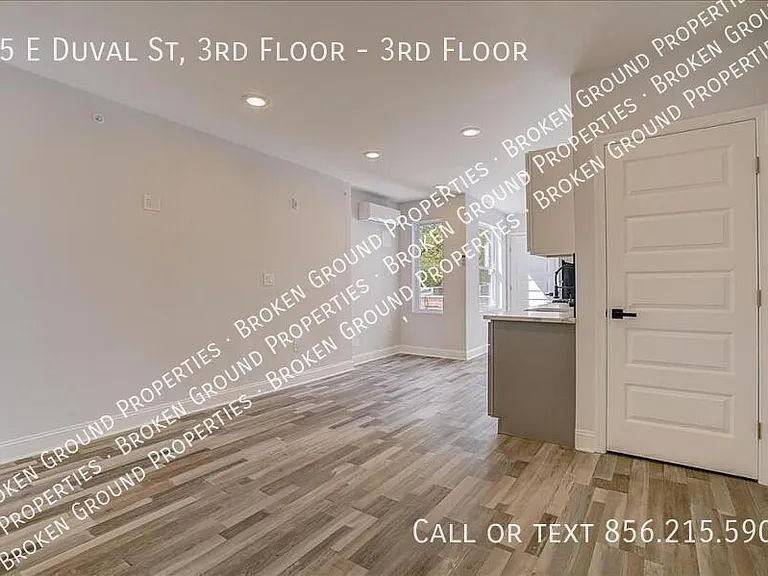95 E Duval St #3 — Photo 9