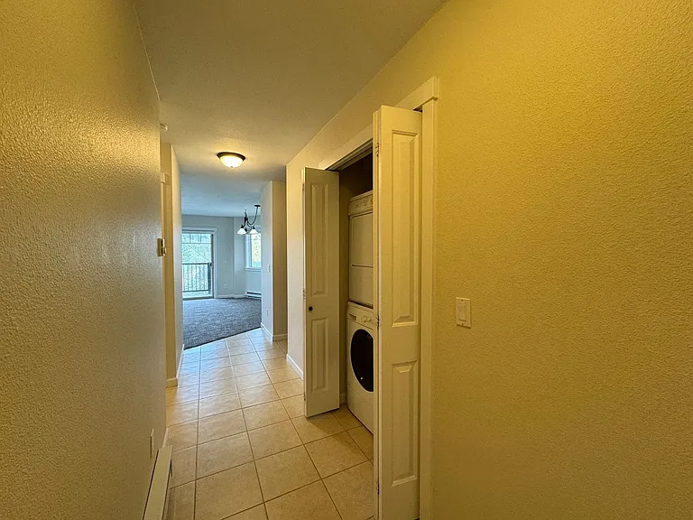 Westridge Apartments — Photo 61