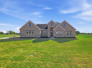 108 Cattleman Dr, Poolville, TX 76487