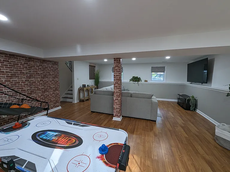 116 Abbott Ln — Photo 27