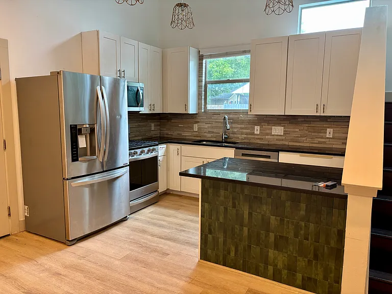 1139 Gunter St #B — Photo 13