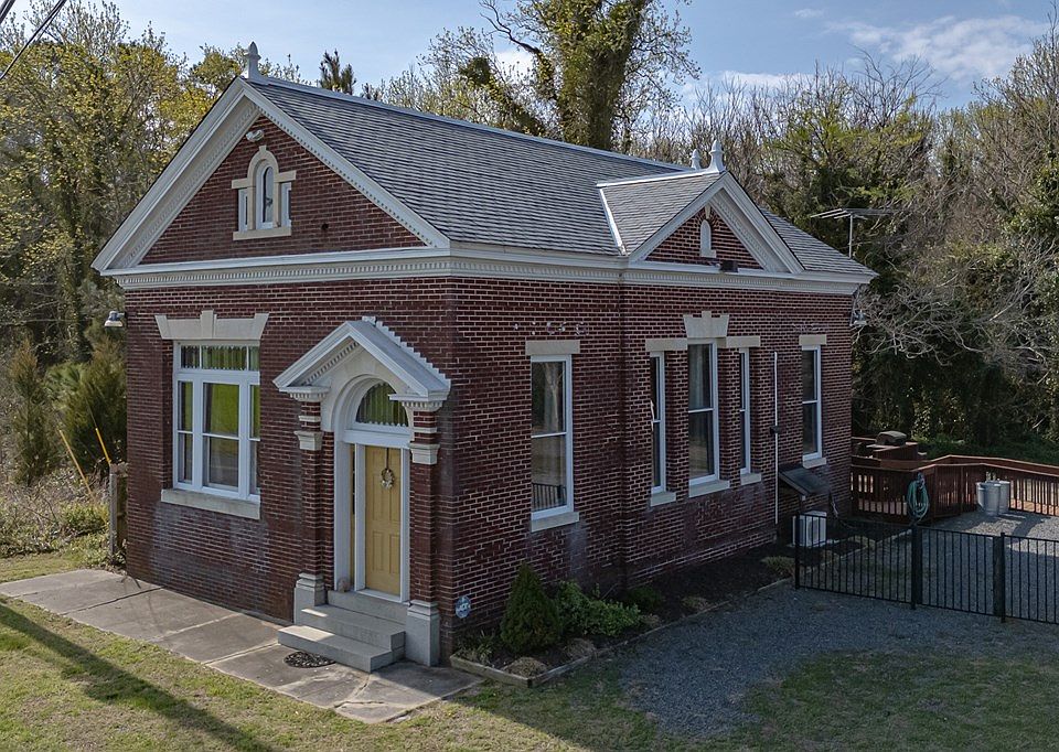 65th image of 4322 Capeville Dr