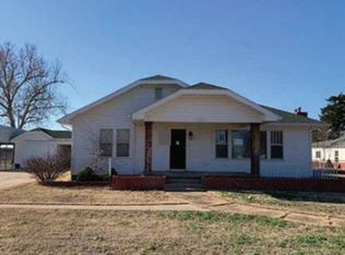 469 S 4th St, Mountain View, OK 73062