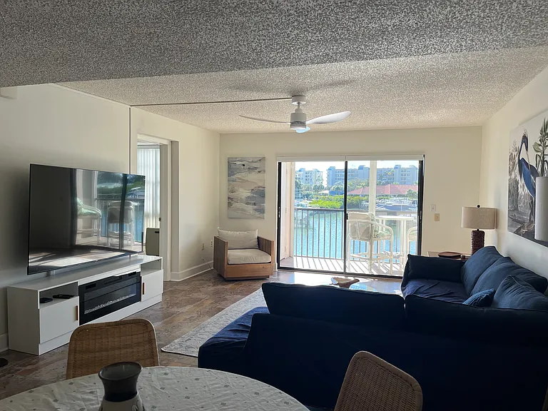 7600 Sun Island Dr S #205 — Photo 3