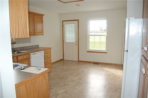 Eat-in Kitchen