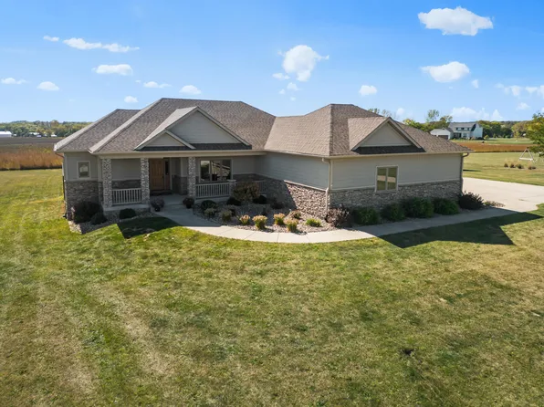 2392 167th Pl, Ames, IA 50014
