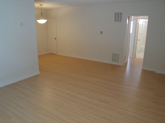 2nd image of 11707 Darlington Ave APT 3