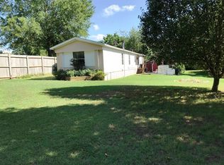 52 Calder Ln, Goodman, MO 64843