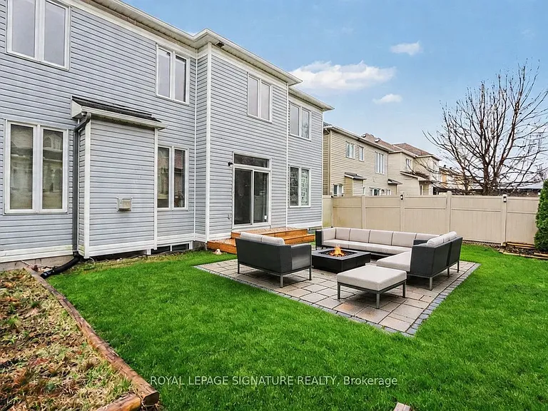 129 Tapestry Dr — Photo 25