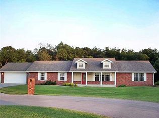 19107 Charleston Loop, Shawnee, OK 74801