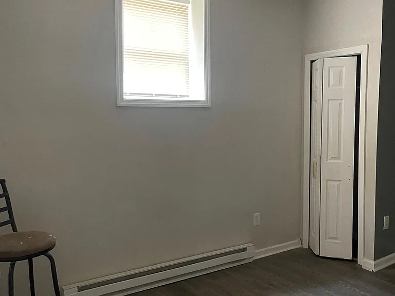 916 Ridge Ave #1 — Photo 3