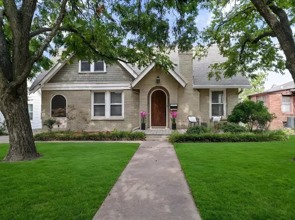 2620 S Adams St, Fort Worth, TX 76110