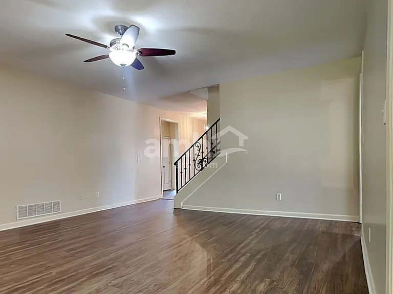 7450 Shadow Run Ln — Photo 8