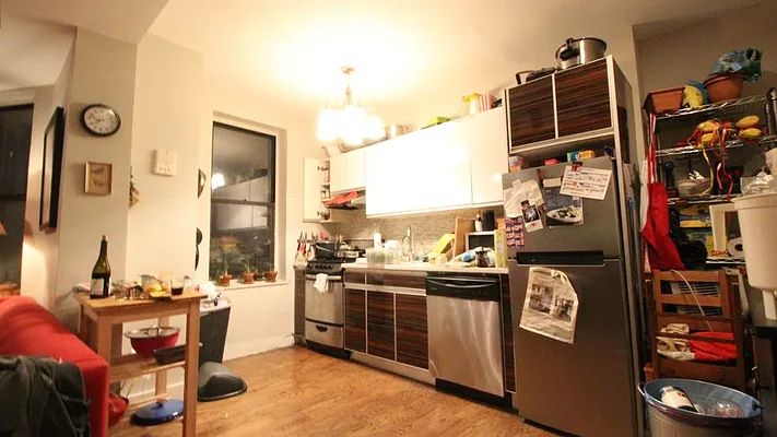 Rented by Nooklyn NYC LLC | media 22