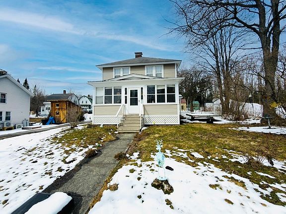 3rd image of 16 Jefferson Avenue