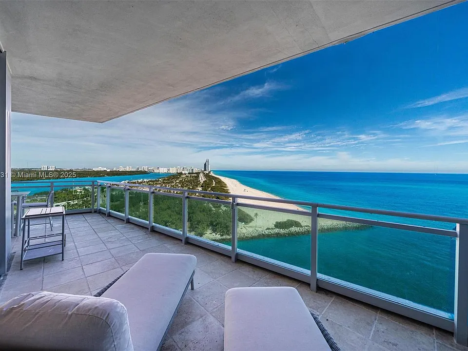 10295 E Collins Ave #1509