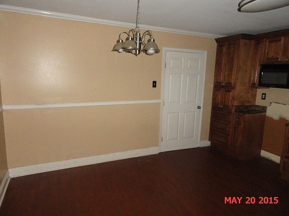 4th image of 2513 Lyndell Dr