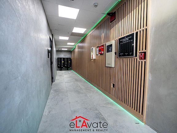 4th image of 924 S Catalina St #604