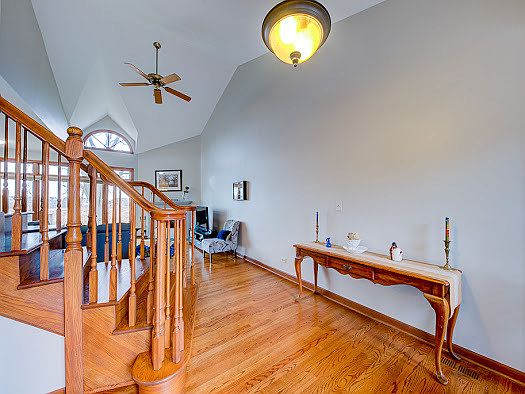 2nd image of 6929 Lexington Ct